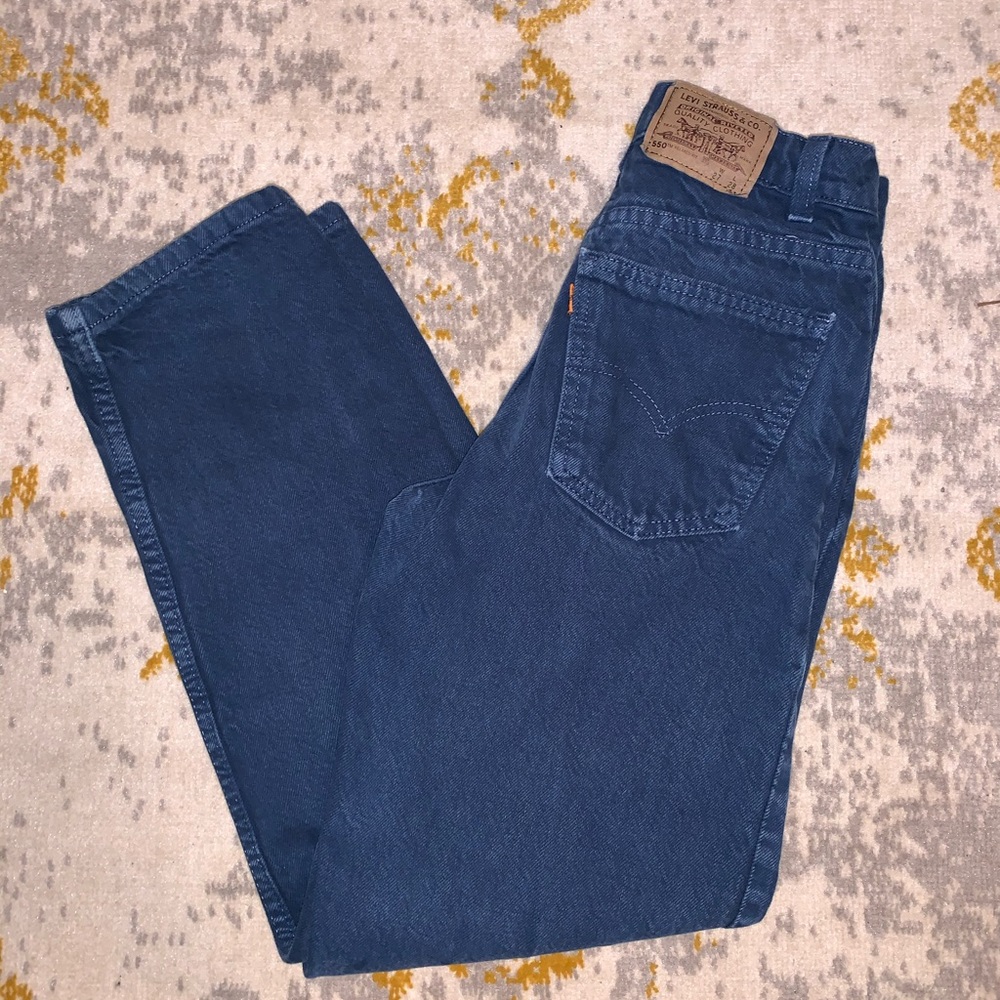 Vintage Levi’s 550 student fit mom jeans